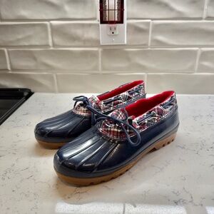 Sperry Navy and Red Plaid Winter Boots